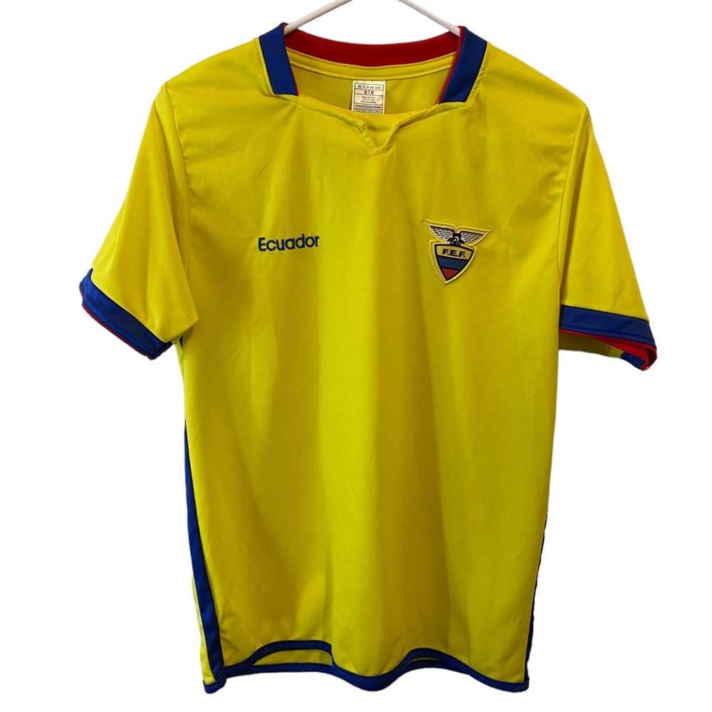 Ecuador Soccer Futbol Jersey Women’s Medium